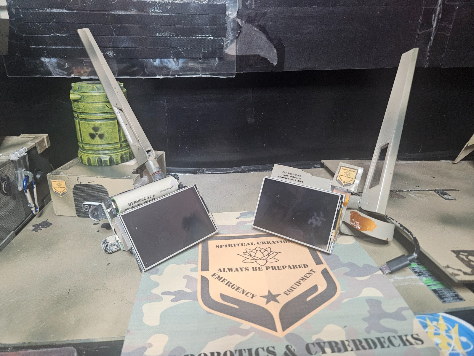 NETWORK SECURITY PEN TESTER Pwnagotchi+Fancygotchy long range antennae