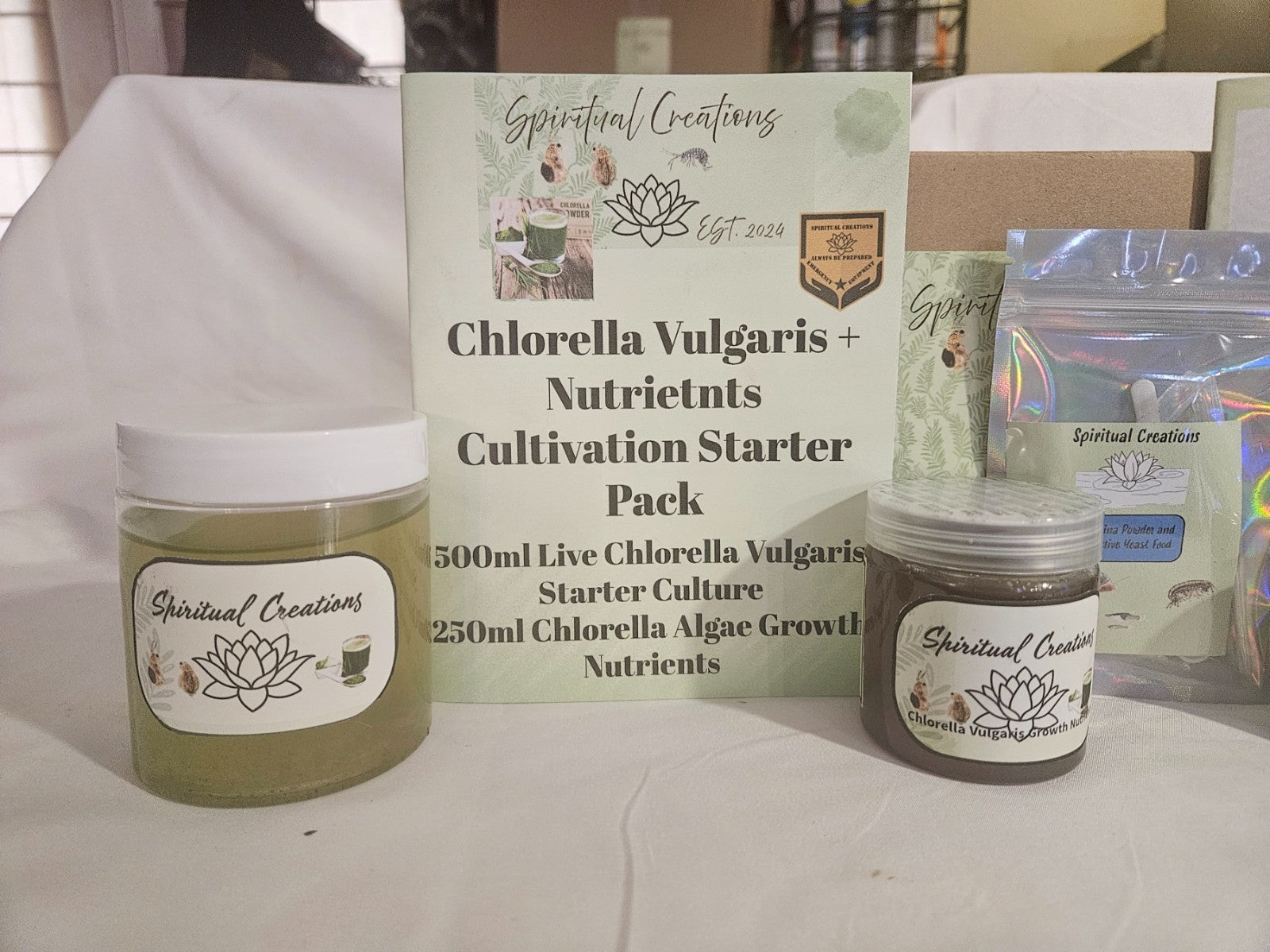 Live Moina Macrocopa 1000+ & Live Chlorella Vulgaris Cultures +Nutrients