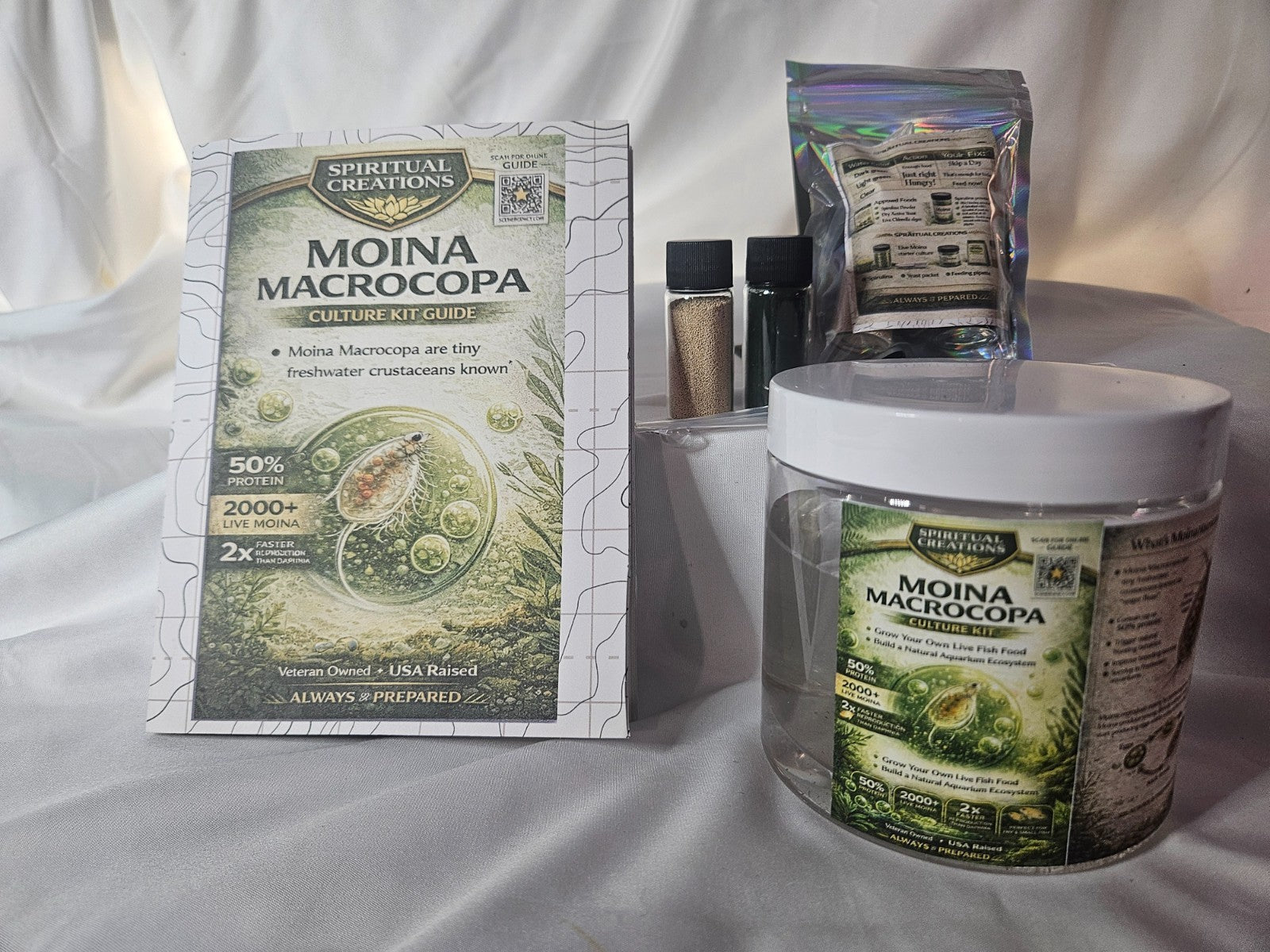 2000+ Live Moina Macrocopa 22oz container, with spirulina and dry yeast food mix
